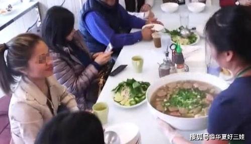 面馆楼上吃瓜事件视频,一场意外引发的邻里风波