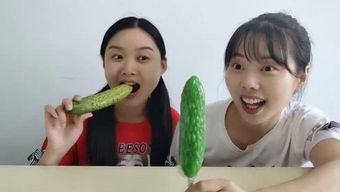 逗乐闺蜜吃八月瓜视频,八月瓜视频甜蜜来袭